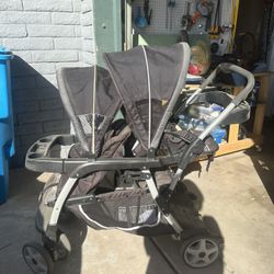 Graco DuoGlider Double Stroller | Lightweight Double Stroller with Tandem Seating, Glacier