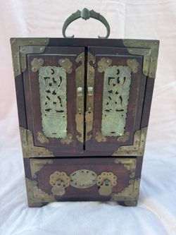 Antique Jewelry Box
