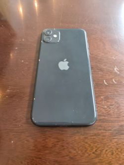 iPhone 11 64GB Black Unlocked - Good Condition 71% battery health