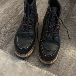 Redwing Boots Size 51/2