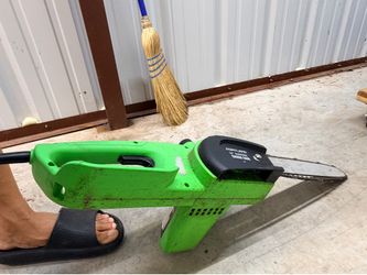 Chainsaw