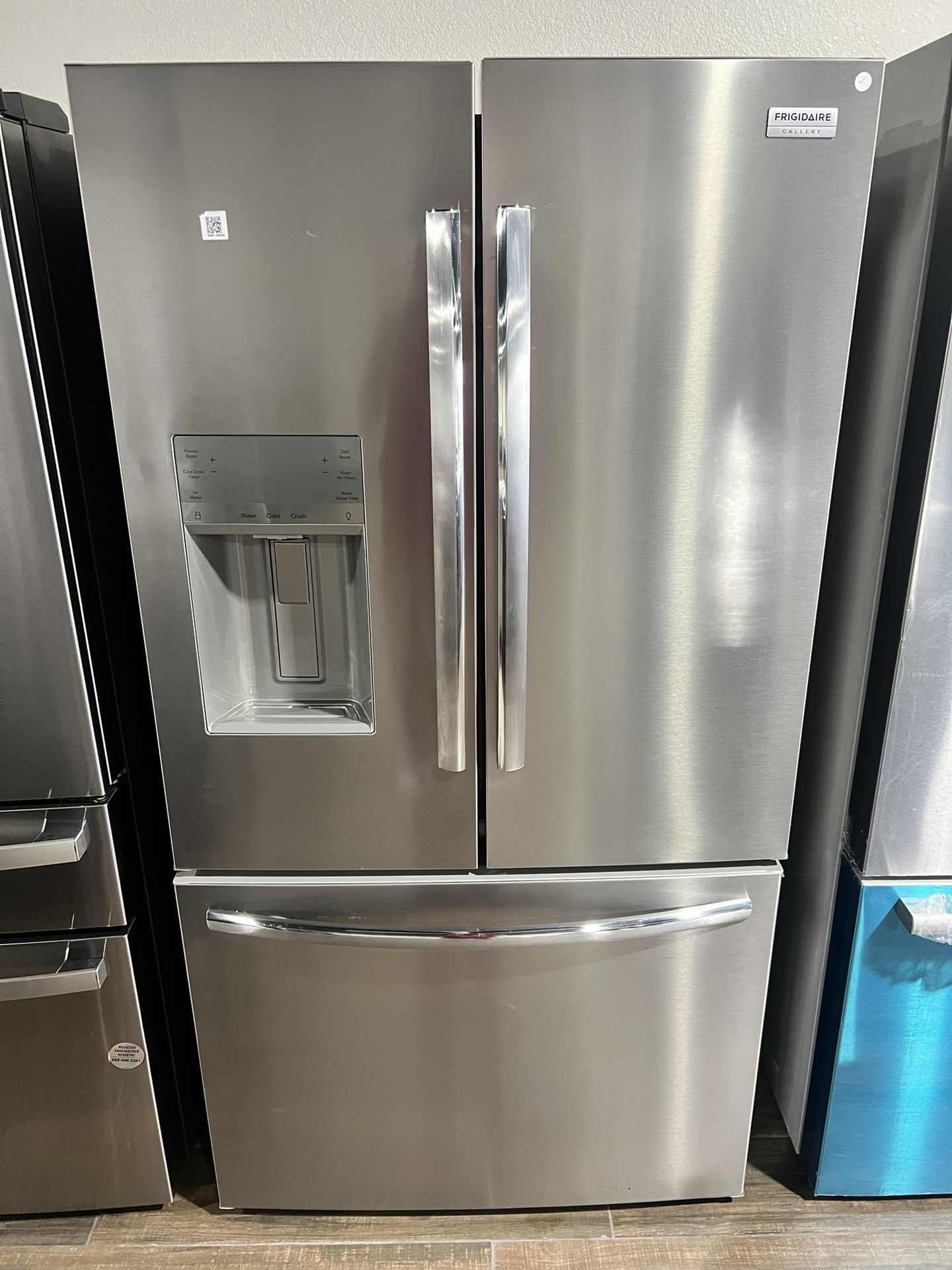 NEW FRIGIDAIRE GALLERY FRENCH DOOR REFRIGERATOR 