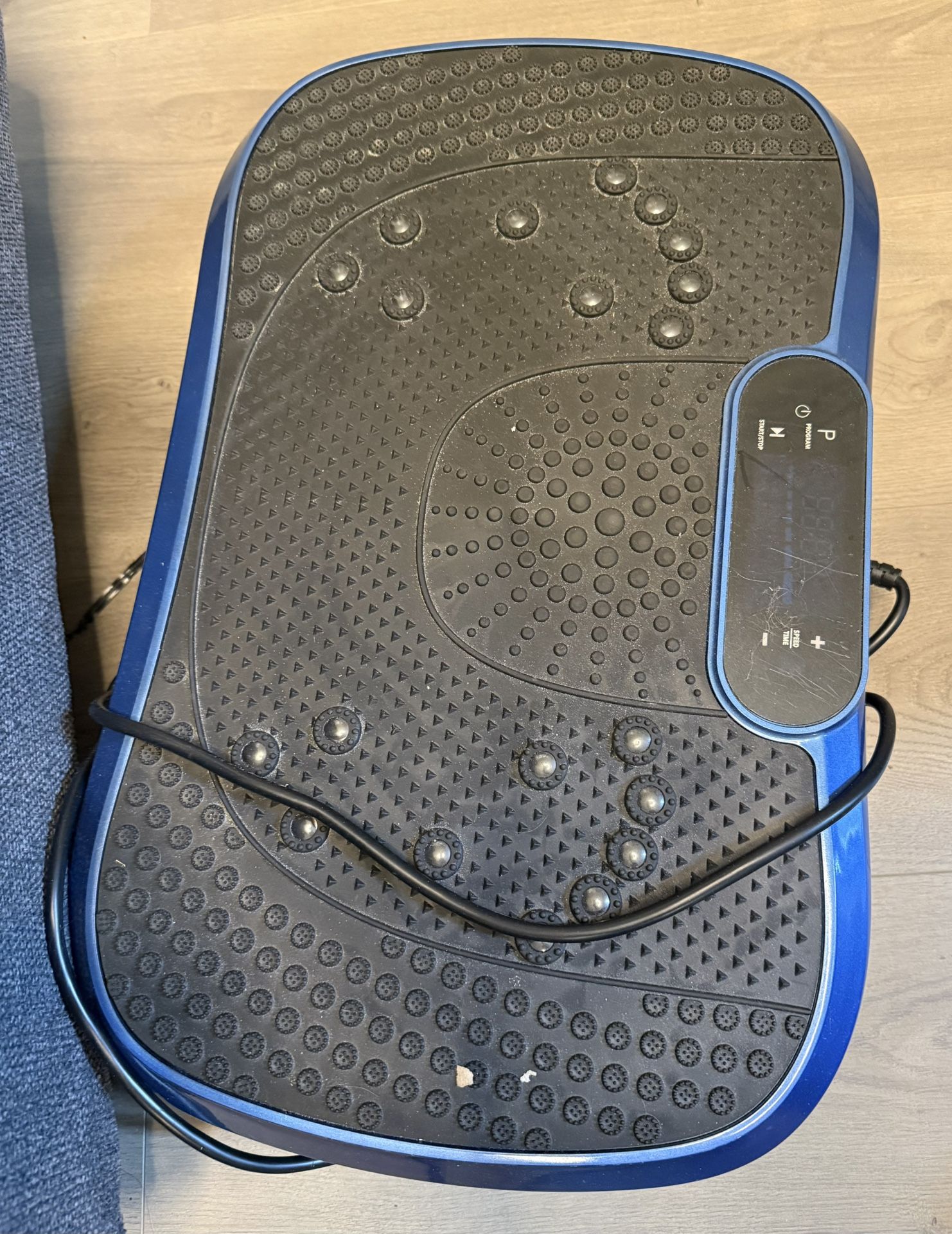 AXV Vibration Plate Fitness Platform