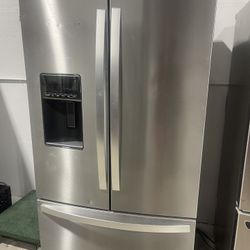 Refrigerator Whirlpool French door 36 inches wide stainless steel nevera headers Frio 