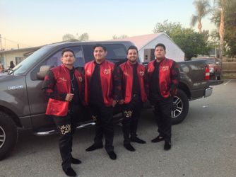 LOS DE A PIE Instagram @losdeapieoficial