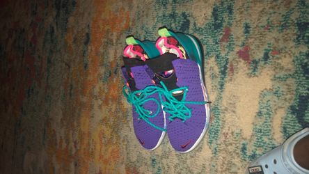 Nike shoes