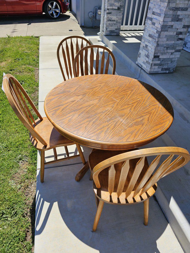 FREE Dining Table Set With 4 Chairs