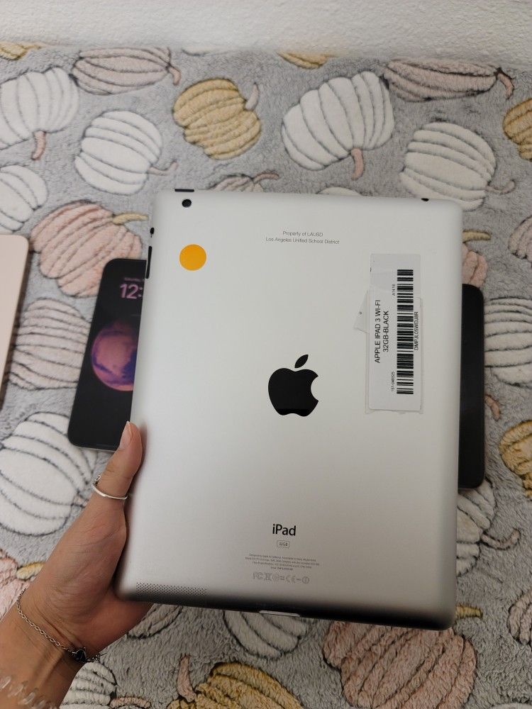 Apple Ipad 3rd Generation Wifi
