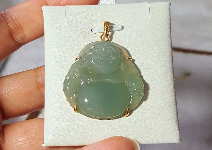 100% Burma A Jade With 14k