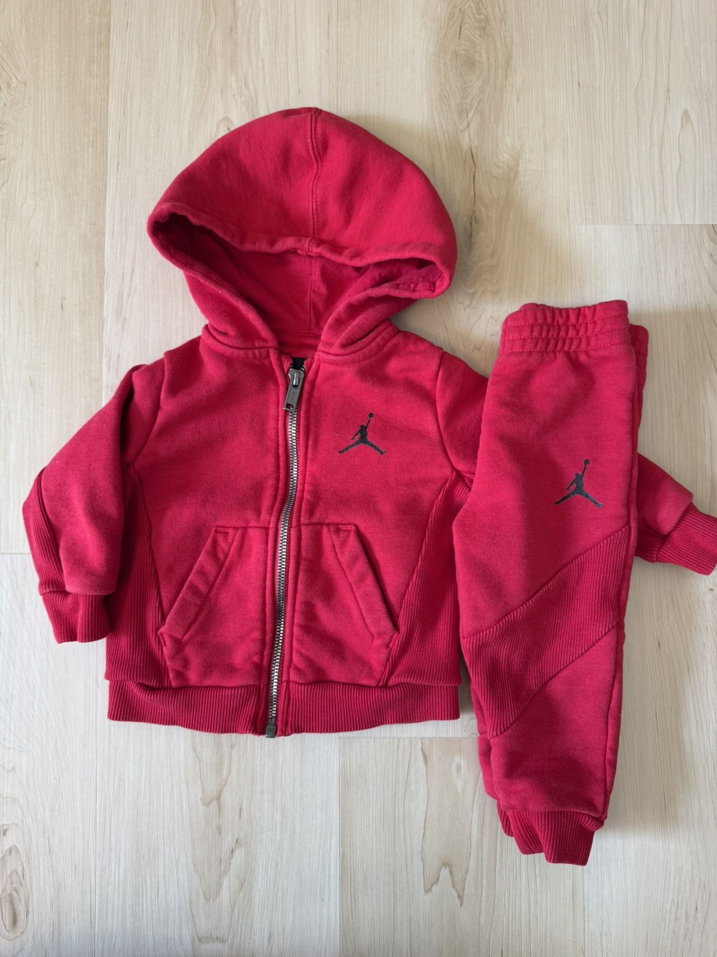 Size 12M Jordan Set