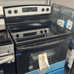 New Scratch And Dent Amana 4 Burner Glass Too Black And Stainless Steel Range. 1 Year Warranty 