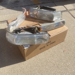 2003-2005 Chevy Bubble Eye Headlights 