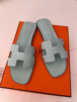 39 Hermes Oran sandals new with box