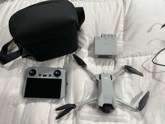 DJI mini 3 (Fly More Combo)