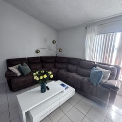 City Furniture, Sectional Couch