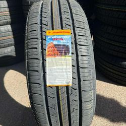 215 55 17 Set Of New Tires 
