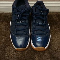 Jordan 11 Lows navy 