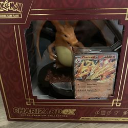 Charizard Super Premium Collection