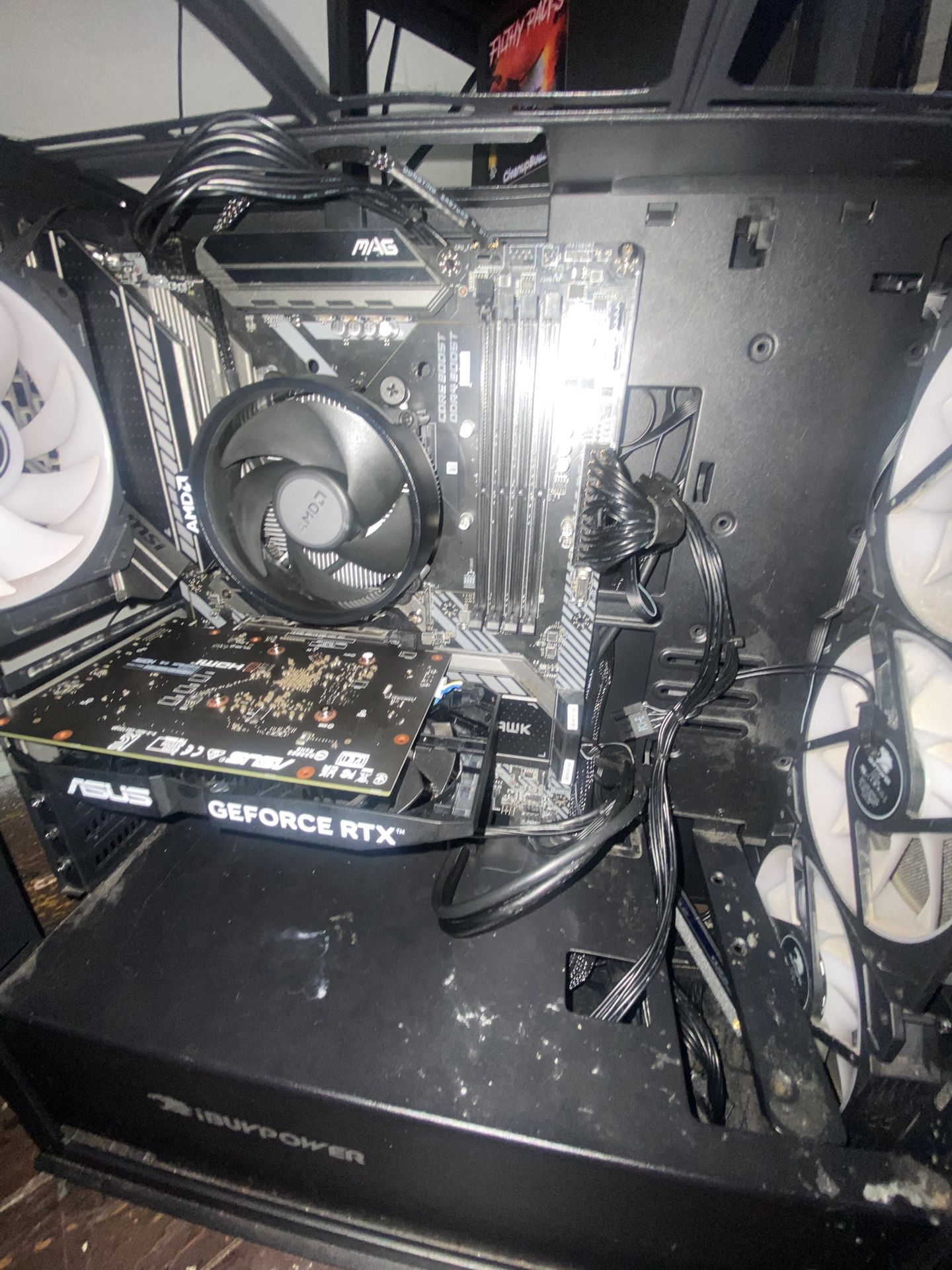 Half Built Pc Does Power On Comes Without The Graphics Card Tho Because I Need It