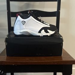 Air Jordan 14 Black Toe