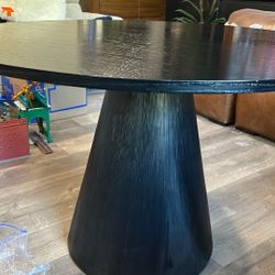 Black High Top 