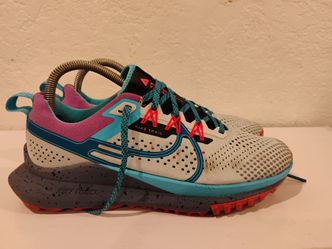Wmns Nike React Pegasus Trail 4 SE
'Pure Platinum Baltic Blue' Size 7.5