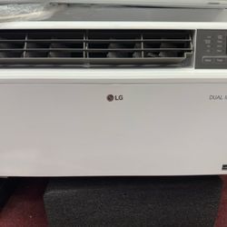 14000btu Windows Ac Dual Inverter By LG.  Over 1000 Square Footage Coverage.  Complete Set New 
