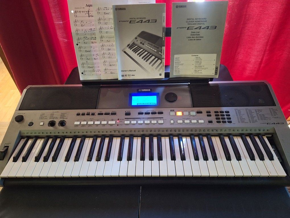 Keyboard E443 Yamaha