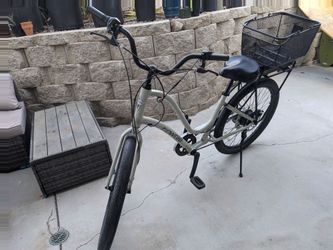 Electra Townie Go E-Bike with Free Basket
