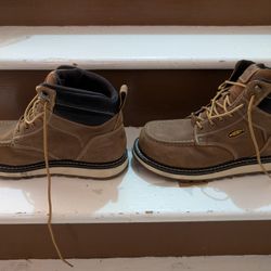 Keen Boots Size 11EE