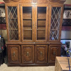 China Cabinet $300 or Best Offer…Negotiable 