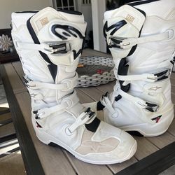 Alpine dirt bike  boots