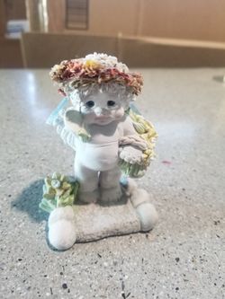 Dreamsicle Collectable Angel Yellow Flowers