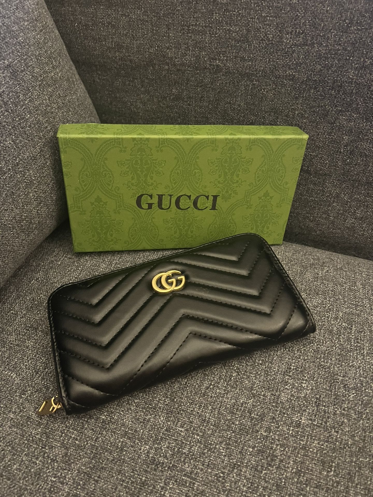 Duplicate Designer Wallets Top Quality for Sale in Irvine, CA - OfferUp