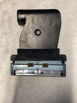 196 6 Chevy Impala SS Center AC A/C Vent Assembly