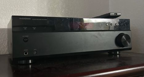 Insignia receiver 