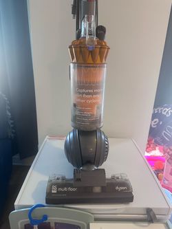 Dyson dc40 multi floor vacuum