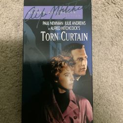 Torn Curtain – Hitchcock Collection VHS – Cold War Thriller