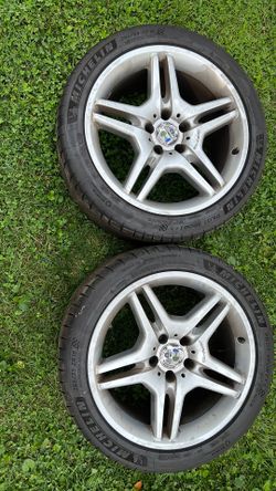 W211 E55 AMG WIDE rear wheels and tire