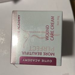 🍇 $5 Brand New In Box Care Cream