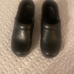 Dansko leather Clogs 