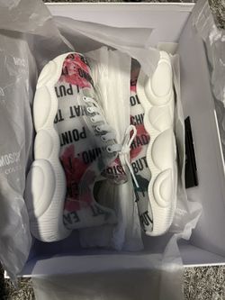 Moschino Sneakers Used Women’s Size 37