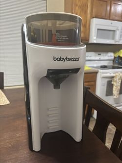 Pre-Owned Baby Brezza Formula Pro Advanced