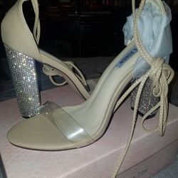 Cape Robbin Clear/diamond Heel Size 7.5