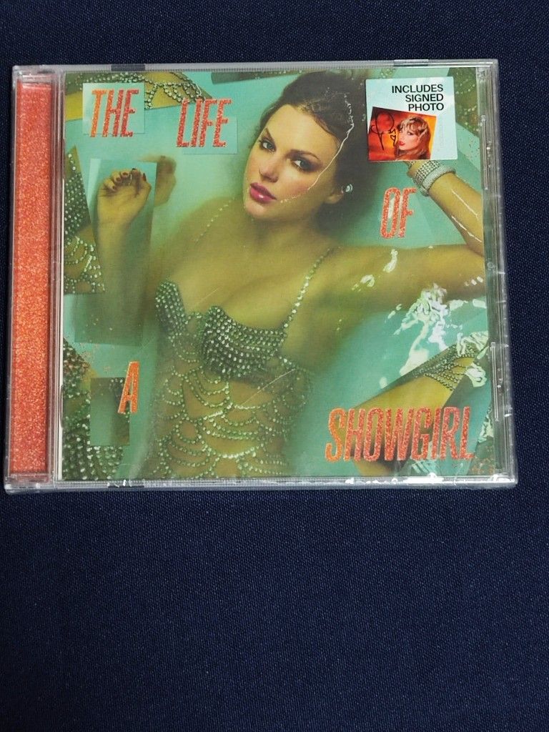 Taylor Swift Life of a Showgirl CD With Signed Autograph Photo # 1 Brand New