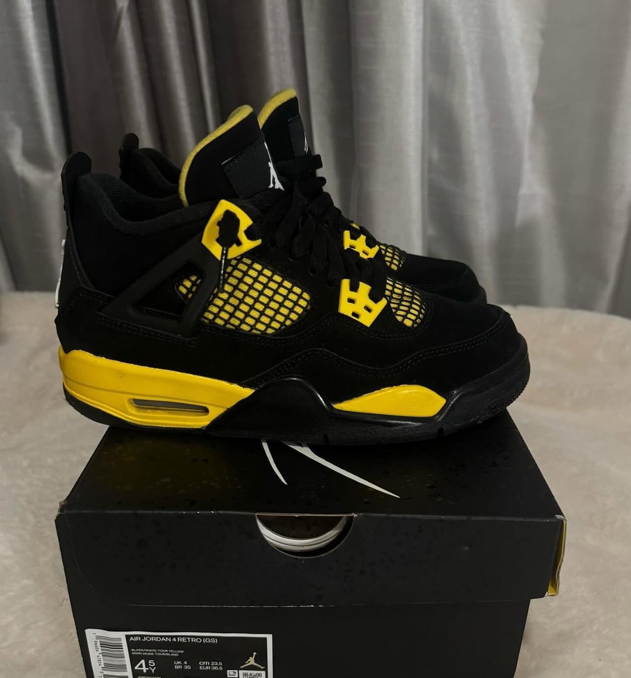 Yellow Thunders