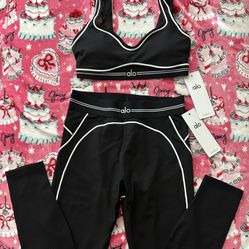 Alo Black Heartthrob Set $45 **READ DESCRIPTION**