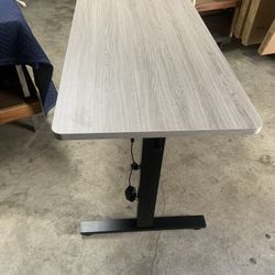 New Desk Electric Sit To Stand 24”x60”