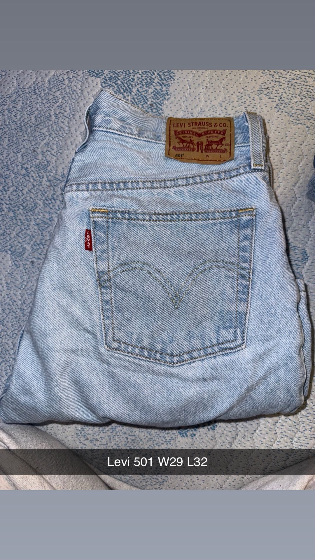 Levi jeans