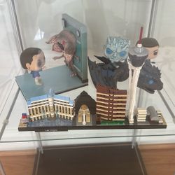 Lego And Pops Of Games Of Thrones/up Side Down 